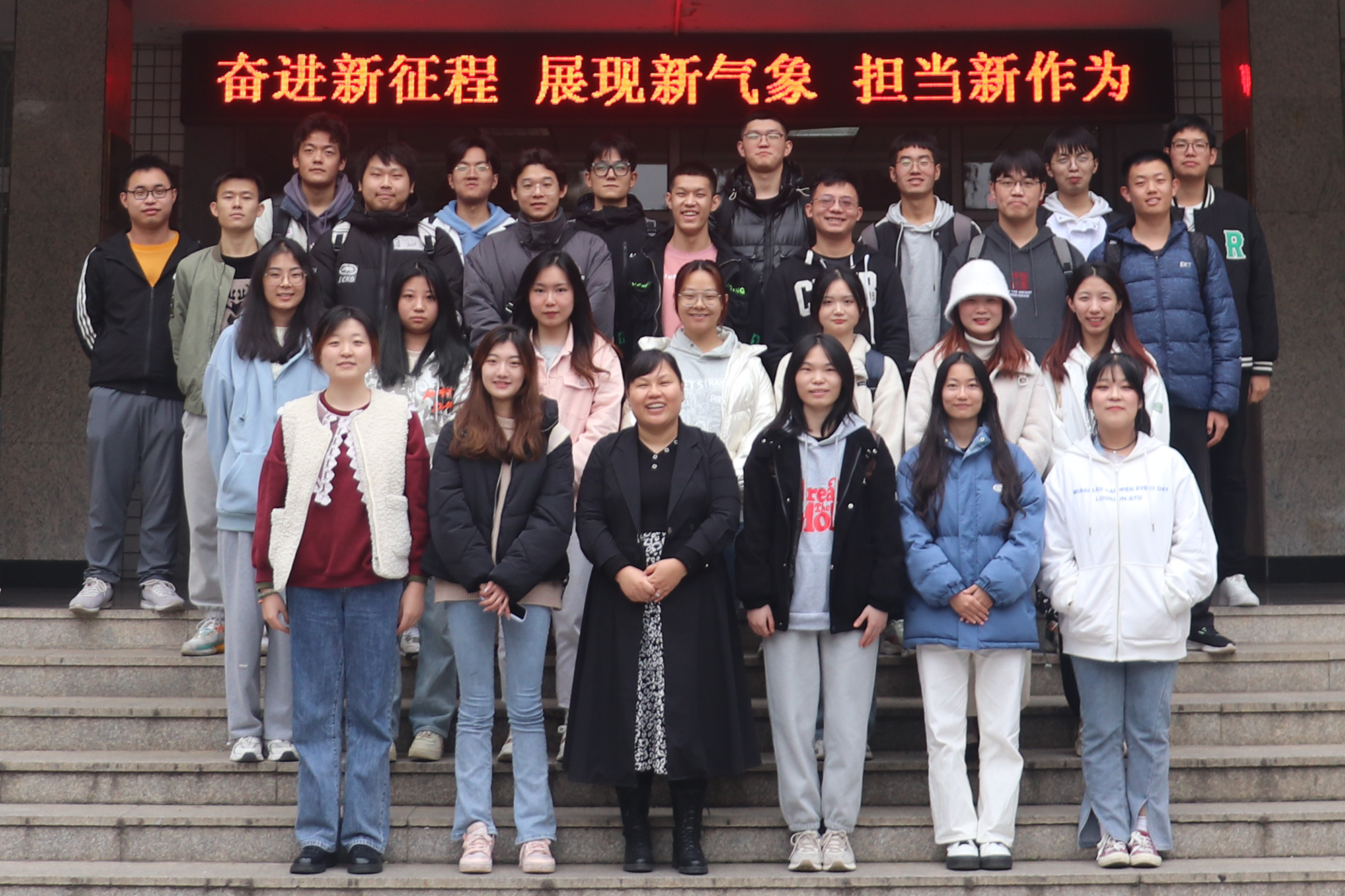 合照无国产在线
111.png