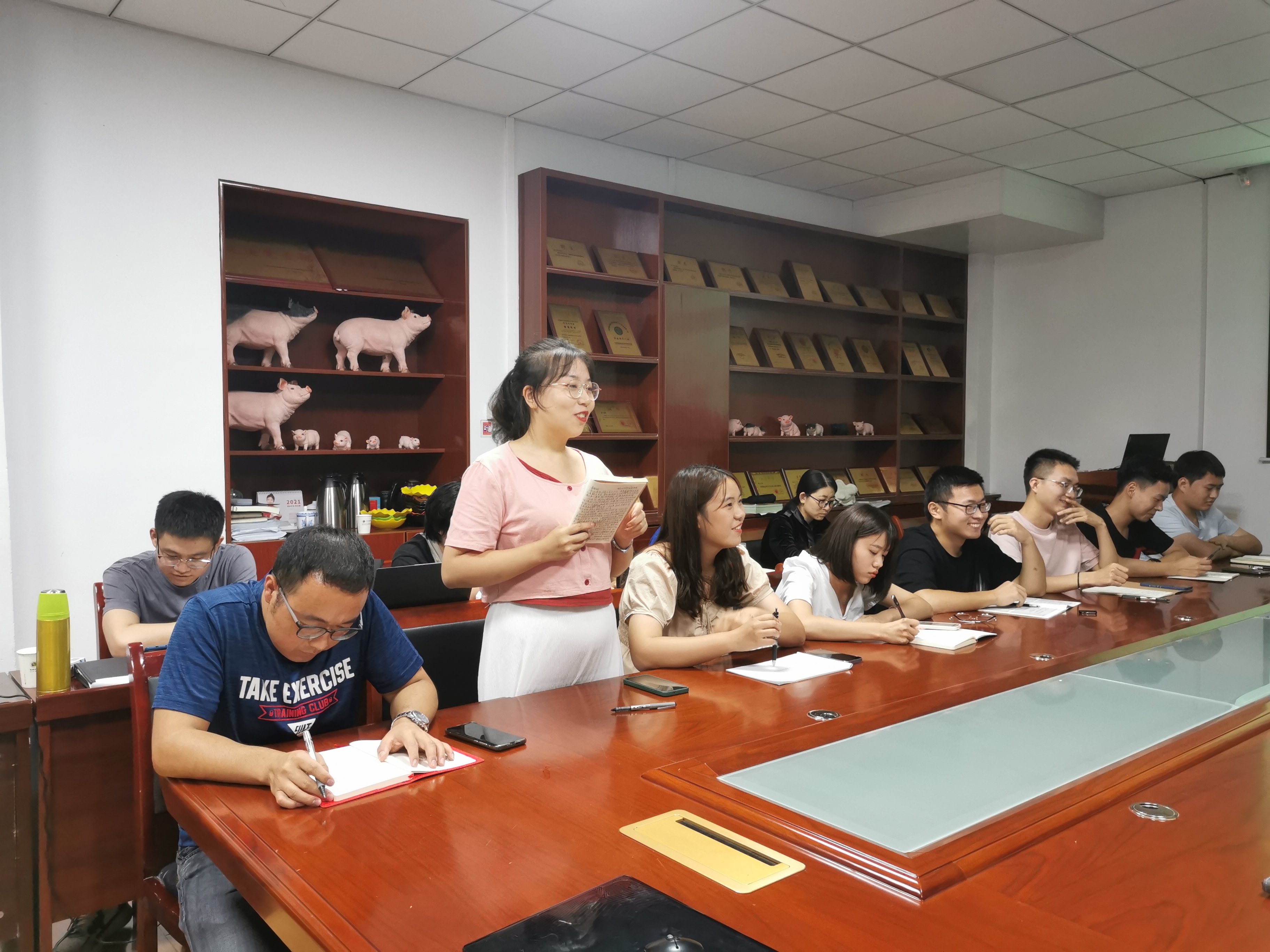 ae8d7af20ea74187ac3682f512da4cbc.jpg ae8d7af20ea74187ac3682f512da4cbc.jpg