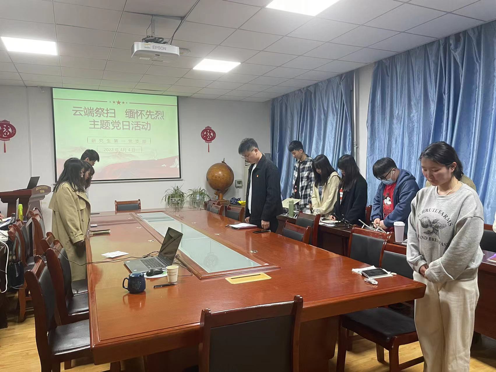 d2ececae97b4422190f538b79d9a7cb7.jpg d2ececae97b4422190f538b79d9a7cb7.jpg