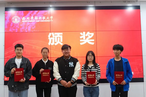 5b0bb06aa6f14f2296b31e24930b8c6b.jpg DSCF9625.jpg