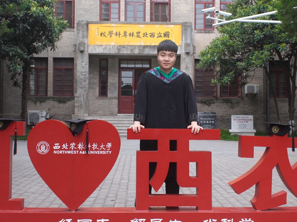 动科国产在线
-26-张国宇.jpg